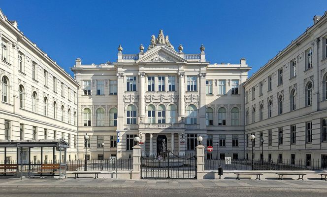 W tych miejscowościach woj. łódzkiego mieszkańcy są najlepiej wykształceni. Sprawdź, czy jest tutaj twoje miasto