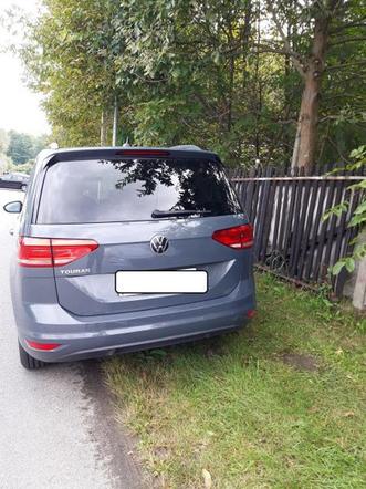 Mistrzowie parkowania w Katowicach zatrzymują się wszędzie