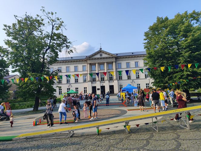 XIV Międzynarodowy Festiwal Artystów Ulicznych i Precyzji