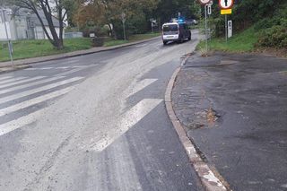 Betonowa ścieżka ciągnęła się prawie kilometr