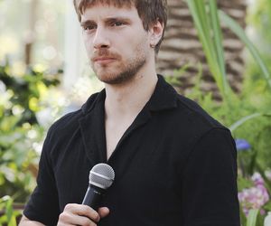 Maciej Musiał kipi seksem