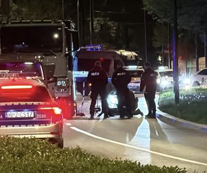 Tajemnicze zatrzymanie przy Marszałkowskiej. 25-latek w rękach policji