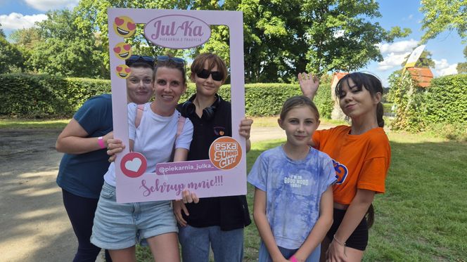 Rekordowy piernik, gwiazdy na koniach i wodne szaleństwo. Tak wyglądał finał ESKA Summer City