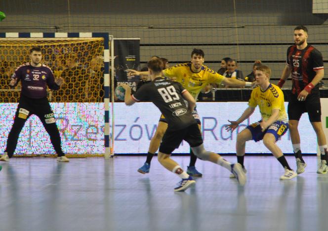 Industria Kielce - MMTS Kwidzyn 35:24