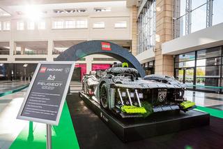 LEGO Technic Peugeot 9x8 Hybrid Hypercar