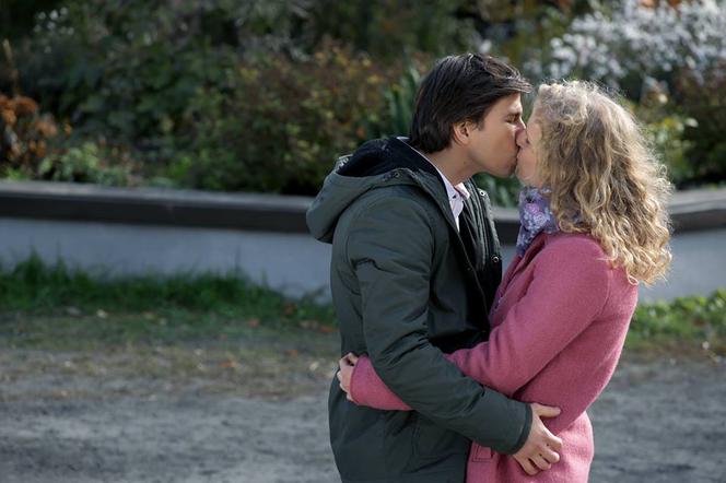 M jak miłość. Natalka (Marcjanna Lelek), Franek (Piotr Nerlewski)