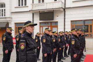 Białystok. Dzień Straży Miejskiej. Awanse funkcjonariuszy [30.08.22]