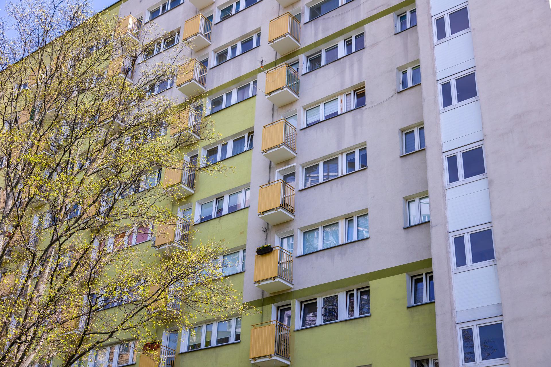 Osiedle prototypów w Warszawie - zdjęcia. Zobacz eksperymentalne bloki z wielkiej płyty