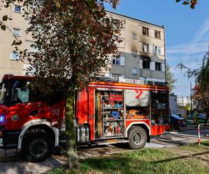 Pożar w bloku w Ostrowie Wielkopolskim. Nie żyje jedna osoba, 10 jest rannych