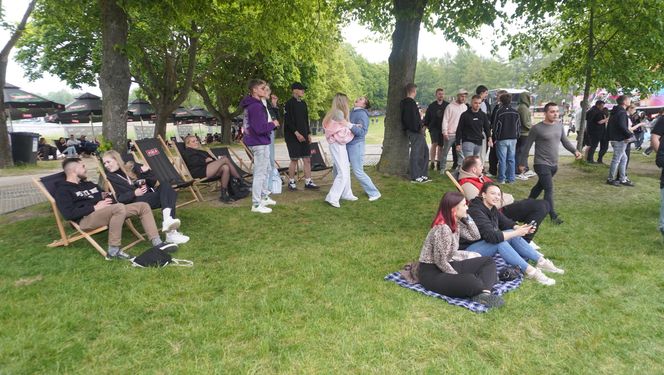 Kortowiada 2025. Koncerty na Plaży Kortowskiej przyciągnęły tłumy. Tak wyglądał drugi dzień imprezy!