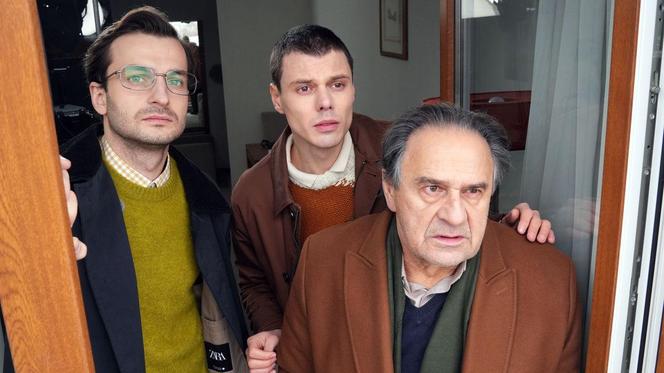 	Barwy szczęścia odc. 3011. Kacper (Jakub Szlachetka), psychiatra (Adrian Gawlik), Jerzy (Bronisław Wrocławski)