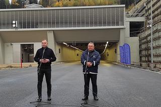 Prezydent Andrzej Duda z wizytą w tunelu na Zakopiance. Wiemy, kiedy otwarcie! [ZDJĘCIA]