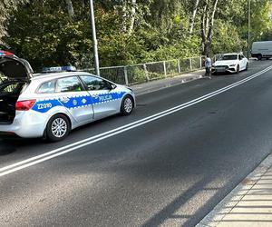 Czołowe zderzenie autobusu miejskiego z rowerzystą w Warszawie. Niedawno zginęły tam trzy osoby