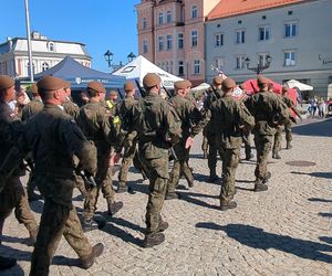 Przysięga żołnierzy WOT w Tarnowskich Górach