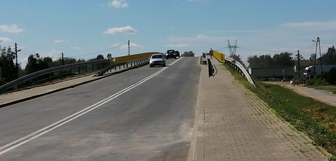 Wiadukt nad budowaną autostradą A1 w Piotrkowie Trybunalskim otwarty!