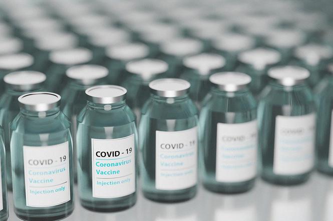 Szczepionka przeciwko COVID-19.