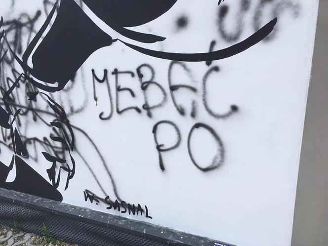 Katowice: Mural z Rafałem Trzaskowskim nie przetrwał nawet kilku godzin. Wandale już go zdewastowali [ZDJĘCIA]