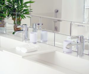 Płytki lustrzane – eleganckie wykończenie. Zalety, wady, układanie płytek