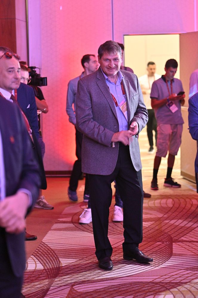 Andrzej Gołota na wyborach w PZPN