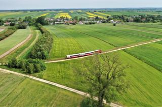 Ciuchcia Ponidzie atrakcją dla turystów w Świętokrzyskiem