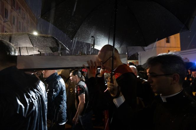 Warszawa: Centralna Droga Krzyżowa na ulicach Warszawy