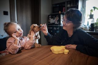 Lekarze dawali młodej mamie 1 procent szans na przeżycie. „Dostałam drugą szansę”