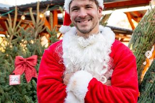 „Mikołaj na sygnale, specjalny odcinek świąteczny. Mikołaj (Mikołaj Roznerski)