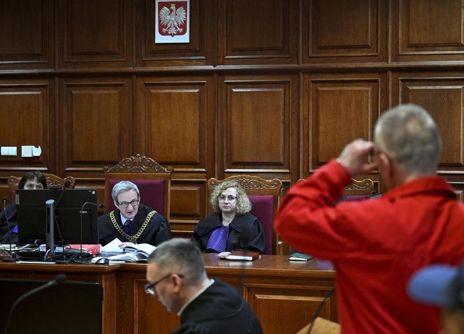 Morderstwo pary niemieckich emerytów na Mokotowie. Oskarżony: „Zrobili ze mnie zabójcę z chęci awansu”