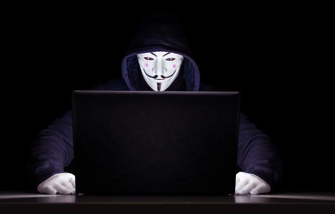 Tego ATAKU Anonymous nikt się nie spodziewał! Wyciekło kilkadziesiąt TYSIĘCY danych. Problem Rosjan!