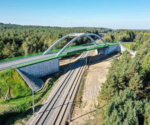 Nowy wiadukt w Hucisku (pow. bielski). Zastąpił starą, 50-letnią konstrukcję