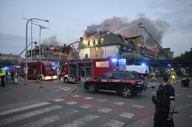 Aktor znany z „Korony Królów” ucierpiał w pożarze bloku w Ząbkach. „Nie wiemy co będzie dalej”