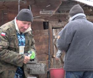 Rolnicy. Podlasie. Andrzej z Plutycz mocno pilnuje porządku. Bo siostra...