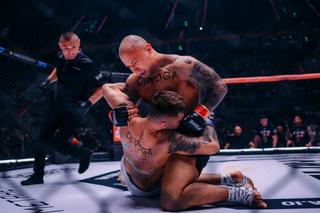 Mateusz Murański w klatce Fame MMA