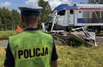 Tragedia na torach. Bus zderzył się z pociągiem. Kierowca nie żyje
