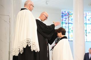 Dziewięć kobiet przyjęło święcenia kapłańskie. Wyjątkowa uroczystość w Warszawie