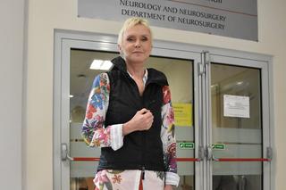 Coś się poprawia. Ewa Błaszczyk z nadzieją o zdrowiu córki