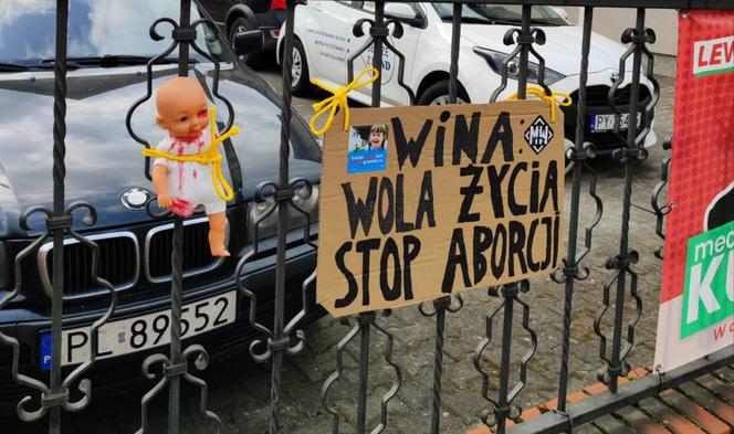 Radny z Wilkowic apeluje do parlamentarzystów z Leszna w sprawie aborcji 