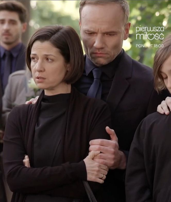 Pierwsza miłość odc. 4045. Kinga (Aleksandra Zienkiewicz), Janek (Maciej Mikołajczyk)