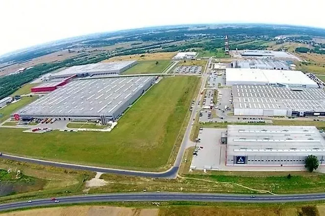 Koronawirus: Stają wielkie fabryki w Łódzkiem. Pracownicy będą mieli wypłacane „postojowe”
