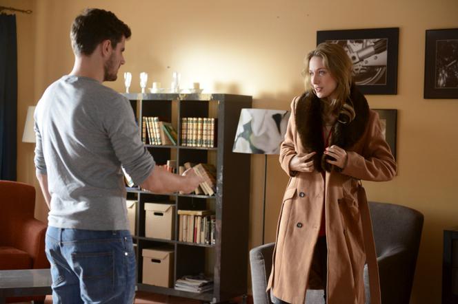 Komisarz Alex 5 sezon odcinek 59 (odc. 7). Alicja Siedlecka (Natalia Klimas), Michał Orlicz (Antoni Pawlicki)