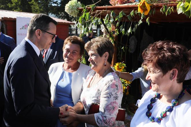 Święto Wdzięczni Polskiej Wsi w Miętnem koło Garwolina z udziałem premiera i ministrów