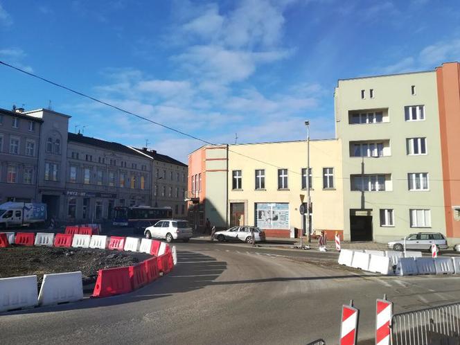 Zburzą kamienicę przy rondzie Bernardyńskim. Będą utrudnienia w ruchu