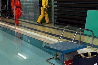 Żrąca substancja utrudniała oddychanie. Kilka osób źle się poczuło 