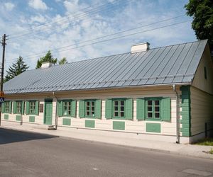 Ten dworek w Łódzkiem zachwyca prostotą. Spędziła tu ostatnie lata życia młodzieńcza miłość Fryderyka Chopina