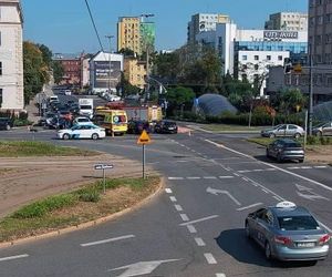 Karambol w centrum Bydgsozczy. Ruch w stronę centrum zablokowany