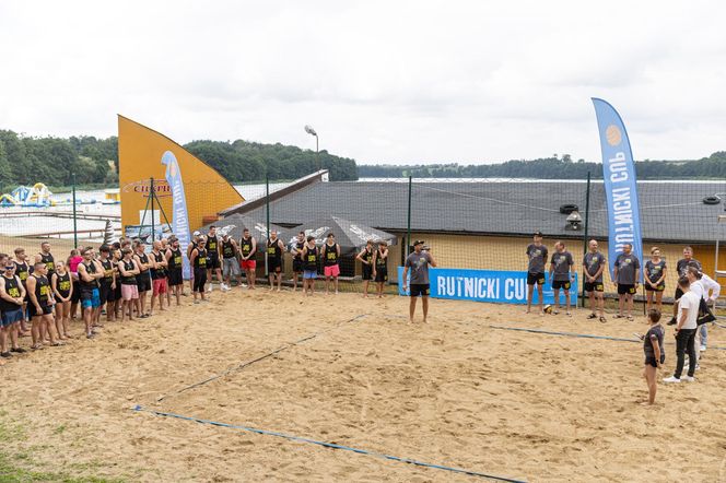 Nowy minister sportu na turnieju siatkówki