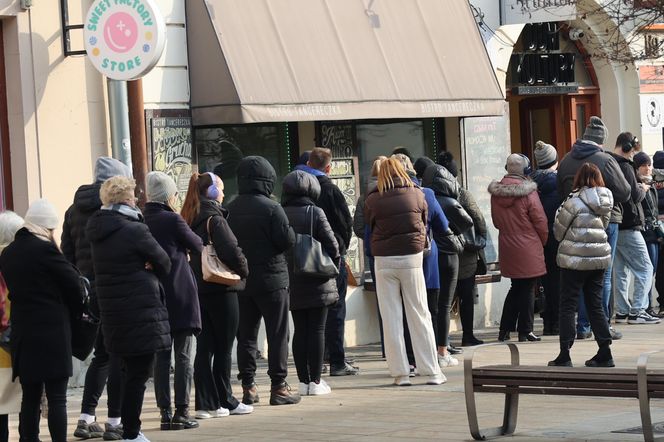 Kolejki po pączki w tłusty czwartek w Lublinie