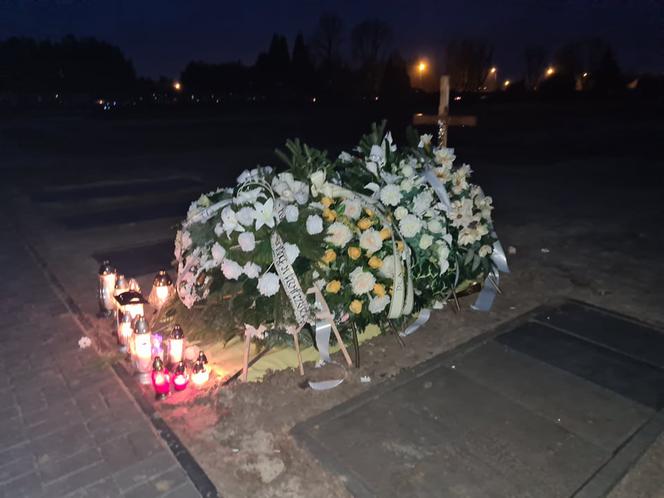 Grób Bartłomieja, który zginął, wracając ze świątecznej imprezy