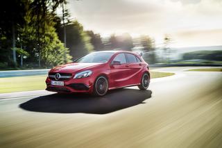 Mercedes-Benz A45 AMG lifting 2016