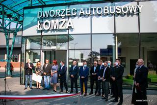 Nowy dworzec w Łomży. Centrum Komunikacyjno-Przesiadkowe otwarte. Zobacz, jak wygląda!